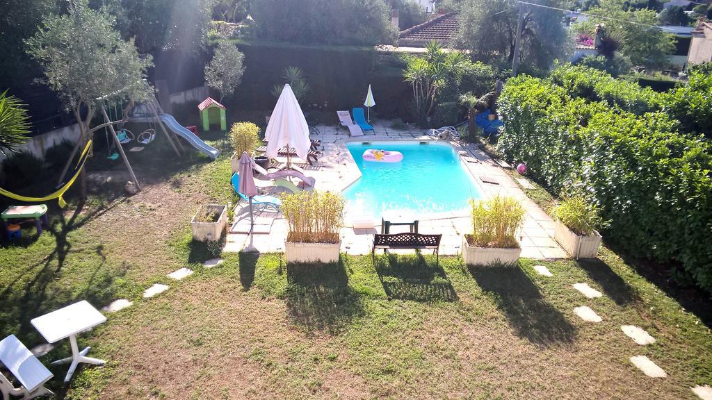 Bed and Breakfast Parfums D'Azur Le Cannet Pokoj fotografie